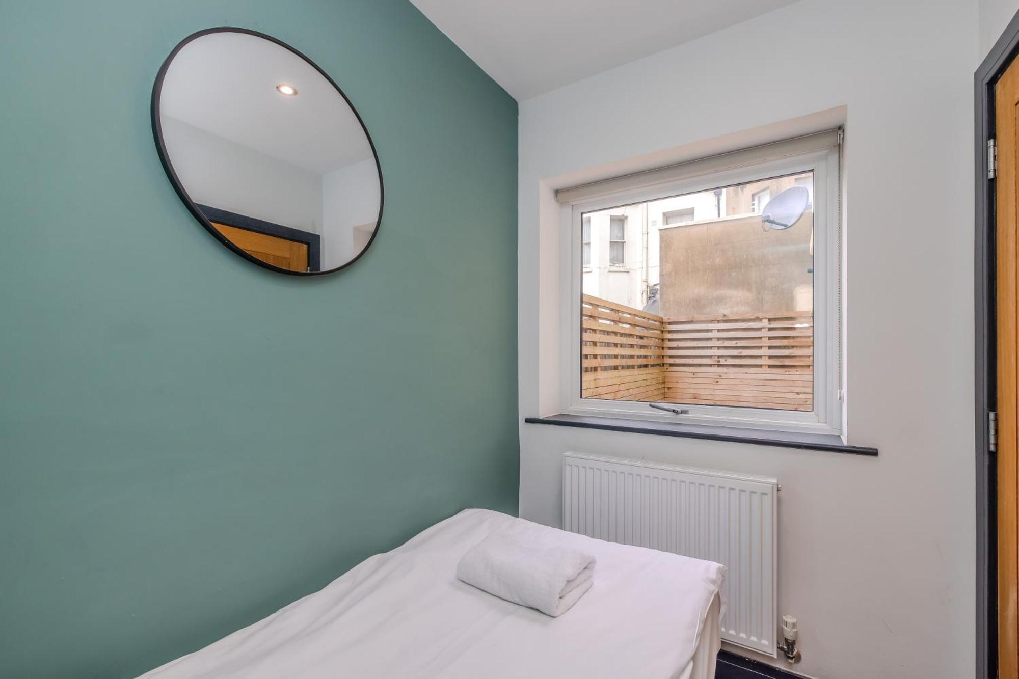 Central Hove 3 Bedroom Flat Bn340Bwil Dış mekan fotoğraf