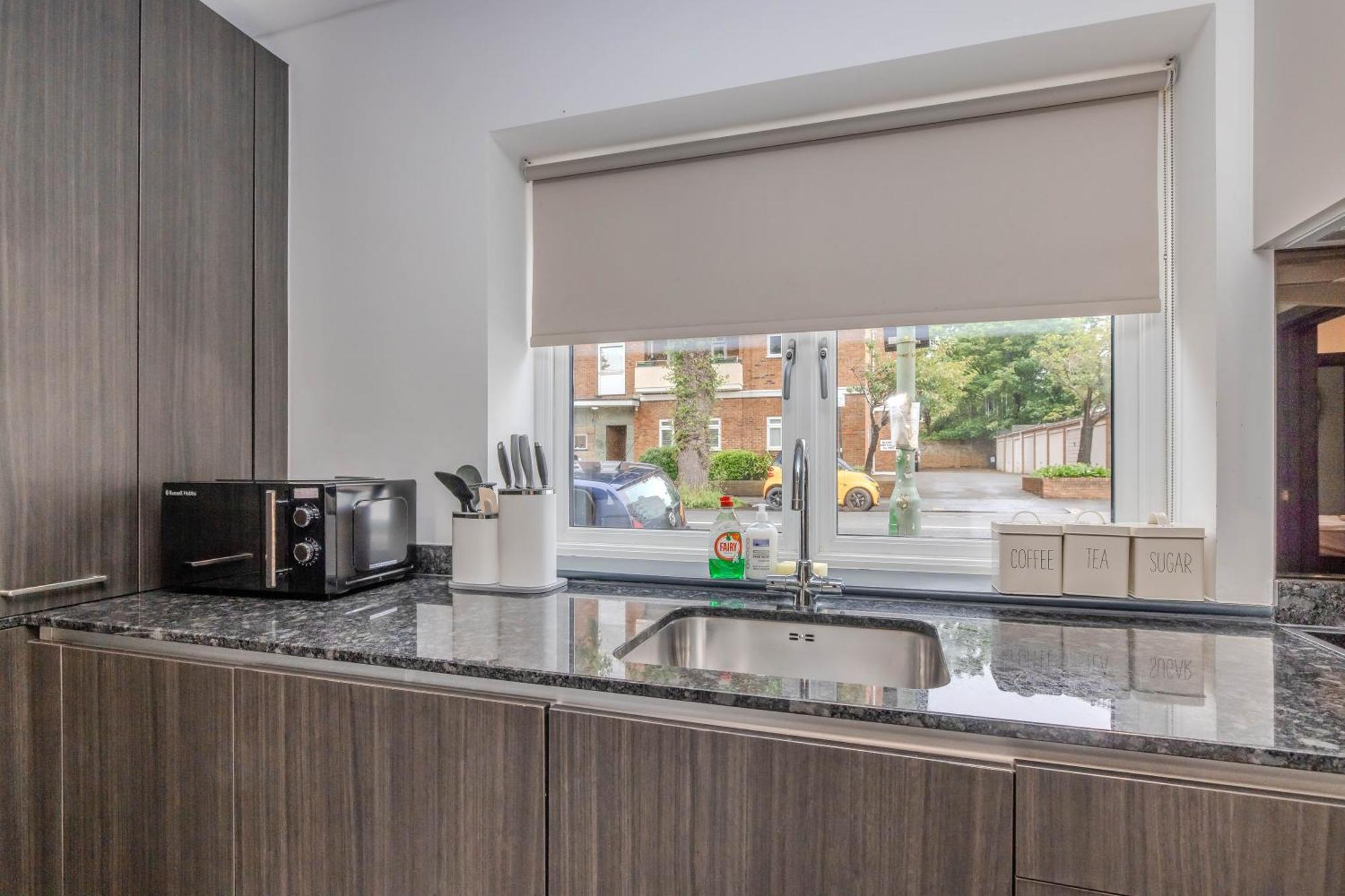 Central Hove 3 Bedroom Flat Bn340Bwil Dış mekan fotoğraf